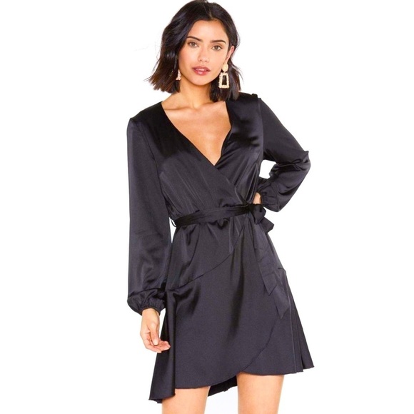 NASTY Gal Collection touch & go satin dress - Picture 1 of 13